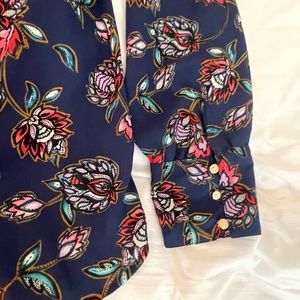Navy floral Express peasant blouse Pretty 🤩